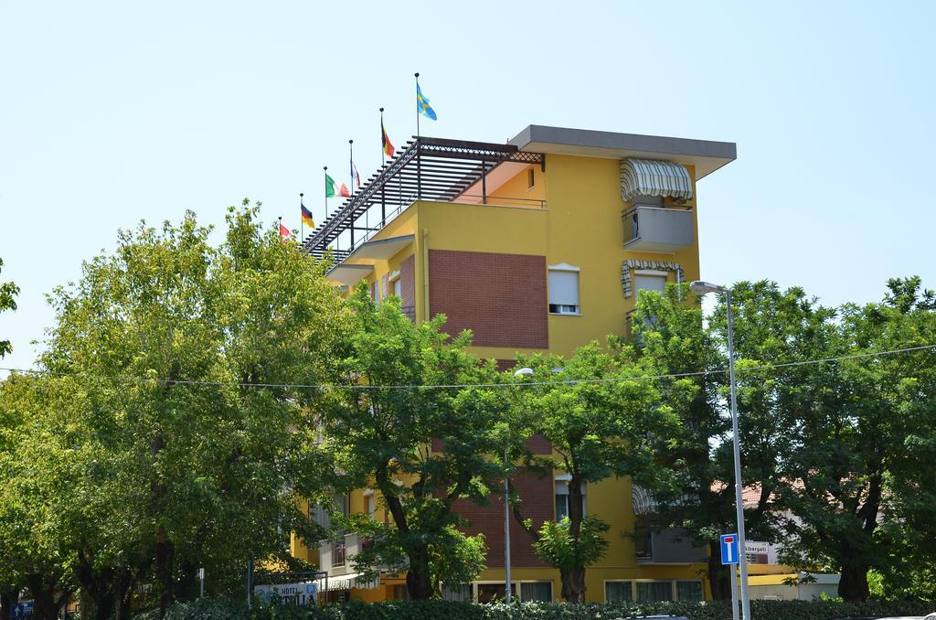 Hotel Betulla Ρίμινι Εξωτερικό φωτογραφία