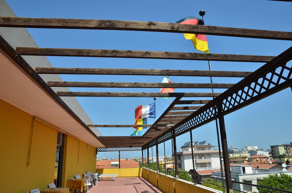 Hotel Betulla Ρίμινι Εξωτερικό φωτογραφία
